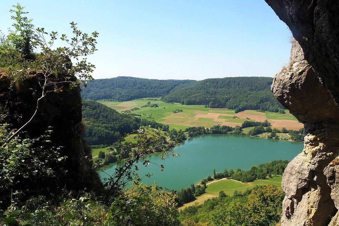 71344847 Hersbrucker Schweiz ueber den Happurger Stausee bei Hersbruck Aussichtspunkt Mittelfranken Bayern Deutschland